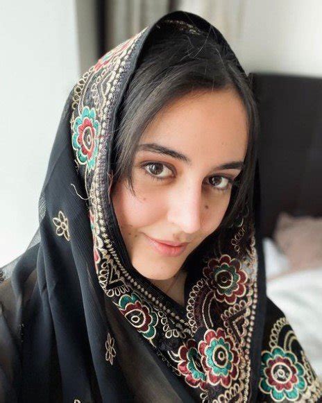 Yasmeena Ali is the only pornstar from Afghanistan. On LustCast she talks about her life before and after she left her country and how she started to work in the adult industry. 874.5k 32% 80min - 1440p. Lesbian girls teen Homemade Private Lesbian Massage private Girls to Girls Massage Private Massage. 38.1k 82% 18sec - 720p.